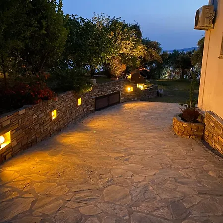 Sunset Of Pelion كاتو جاتزي